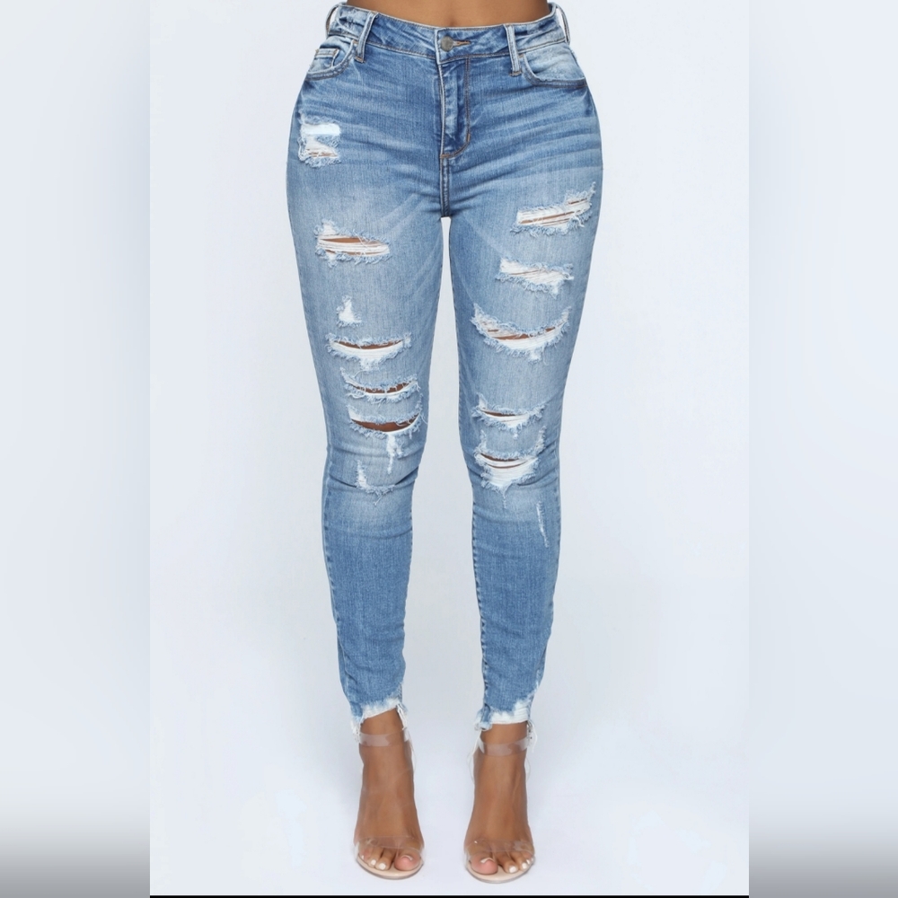 Fashion Nova - Here We Go Again Distressed Skinny Jeans